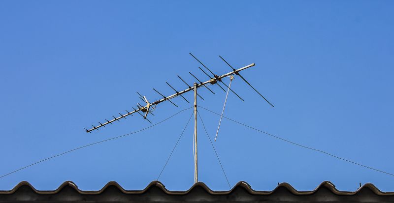 Roof Antenna Repair