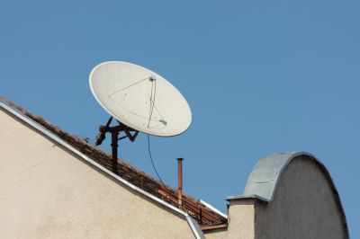 Damaged Antenna on Roof